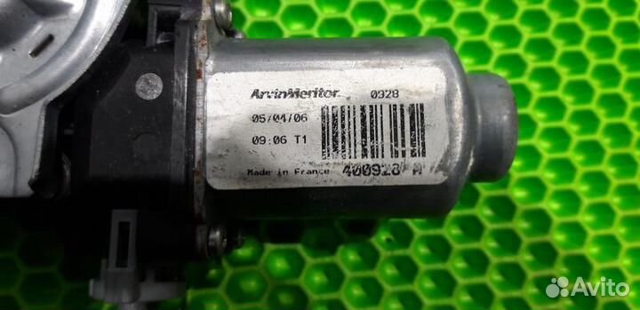 Стеклоподъемник электро задний левый Note E11