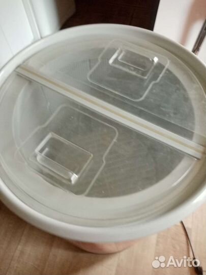 Мини-холодильник для напитков