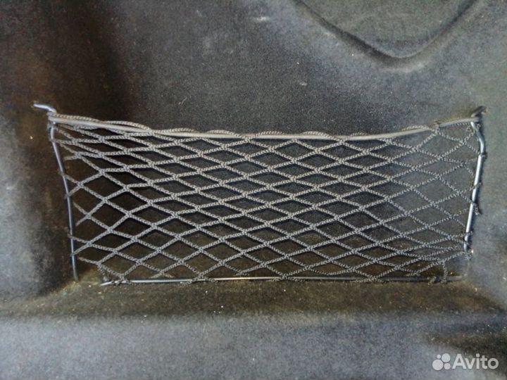 Обшивка багажника правая Opel Astra J седан 1.6