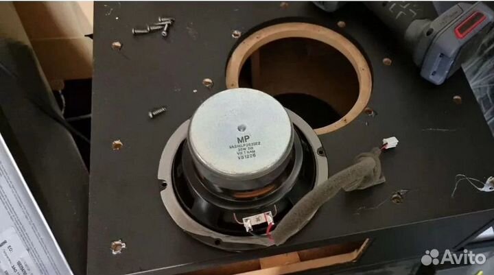 Корпус с динамиком от активного сабвуфера yamaha
