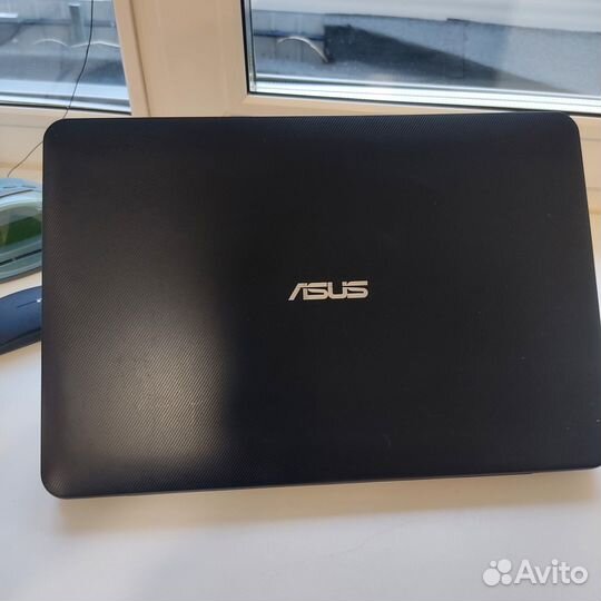 Игровой Asus Ноутбук (core i3/Nvidia 2gb/ )