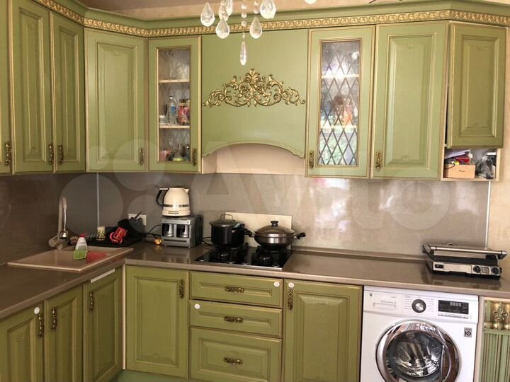 3-к. квартира, 100 м², 2/3 эт.