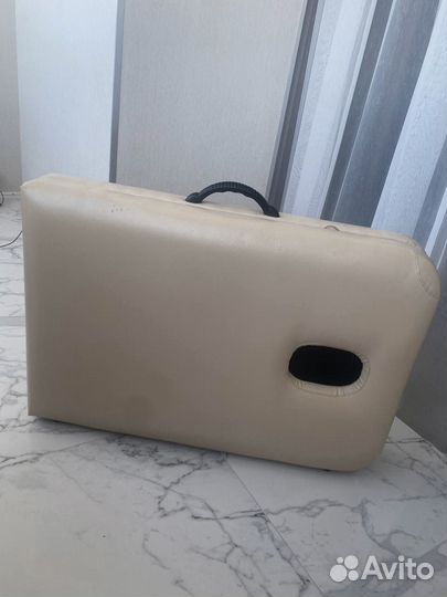 Массажный стол складной с вырезом