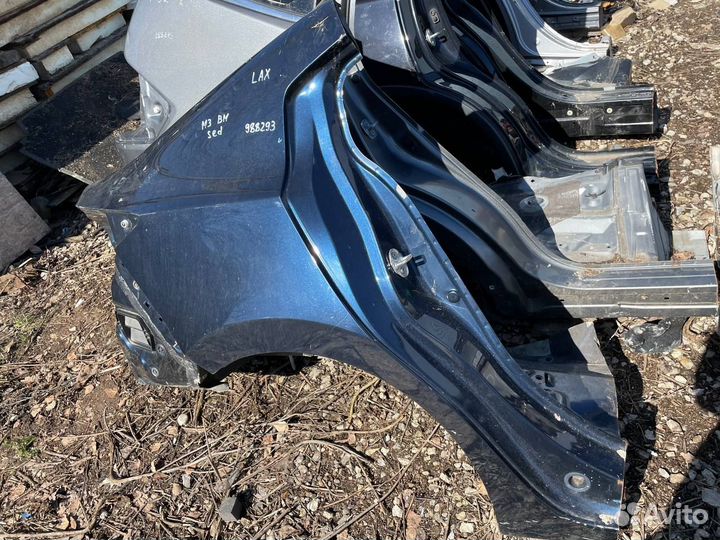 Задняя правая четверть Мазда 3 бм