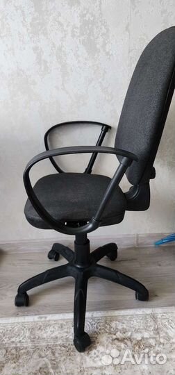 Компьютерное кресло