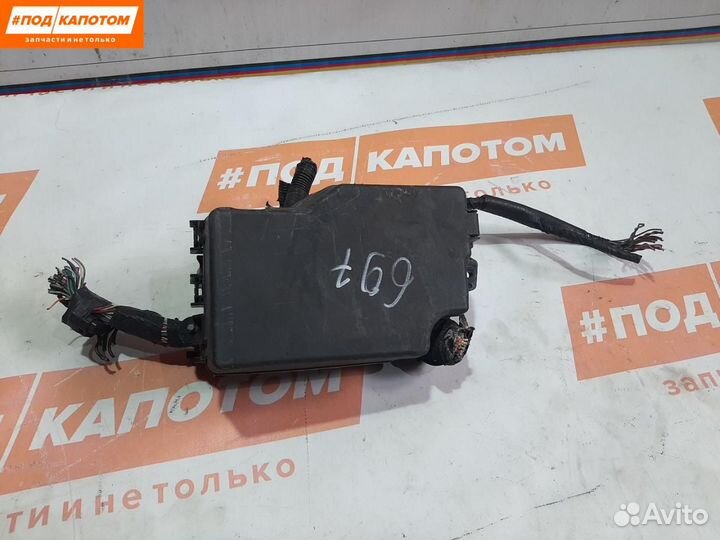 Блок предохранителей Mazda 3 BL рест. 2012