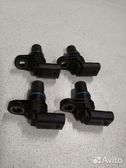 Датчик положения распредвала Audi VW VAG