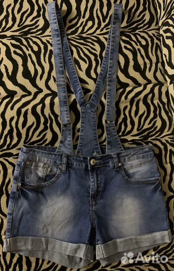 Шорты женские