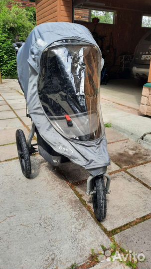 Коляска прогулочная Bob revolution