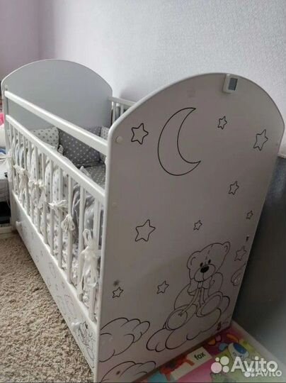 Детская кроватка