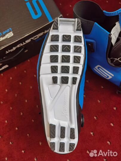 Лыжные ботинки Spine carrera scate