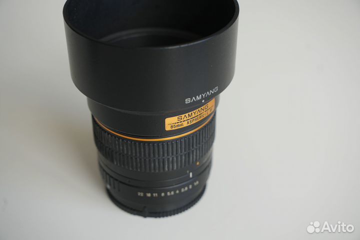 Объектив Samyang 85mm f1.4 Aspherical IF