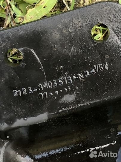 Брызговики передние на Ниву Шевроле