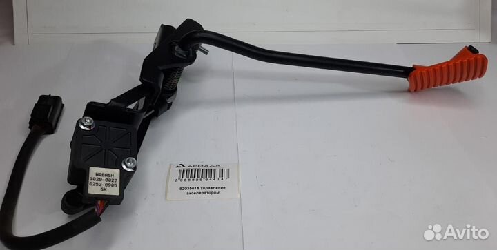 82035616 Управление акселератором CNH