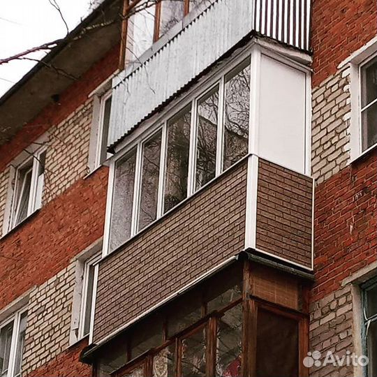 Окна в квартиру. Остекление балконов и лоджий