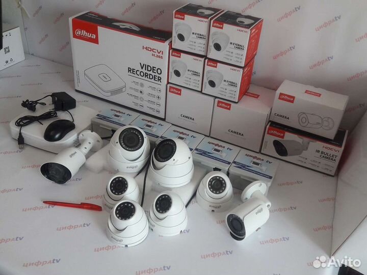 8 камер видеонаблюдения 4Мп ренистратор Dahua
