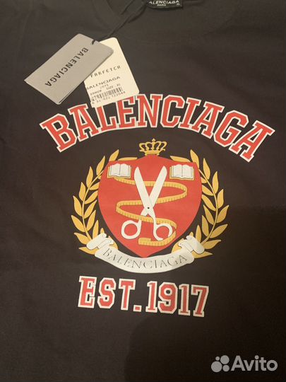 Balenciaga футболка