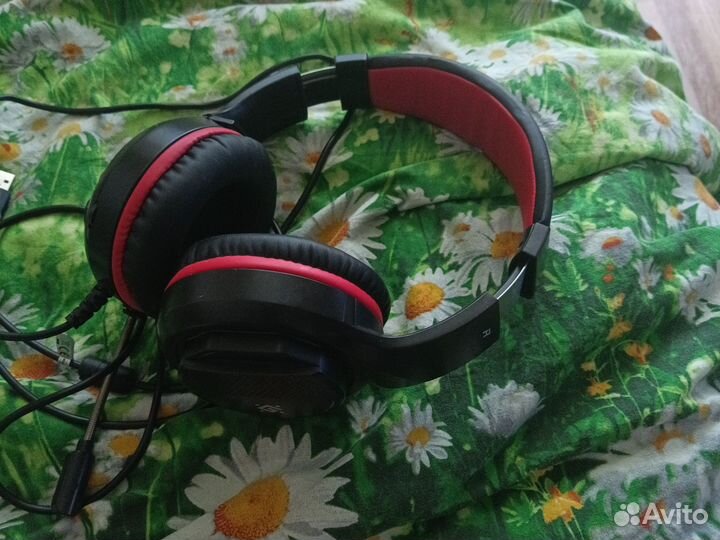 Игровые наушники с микрофоном