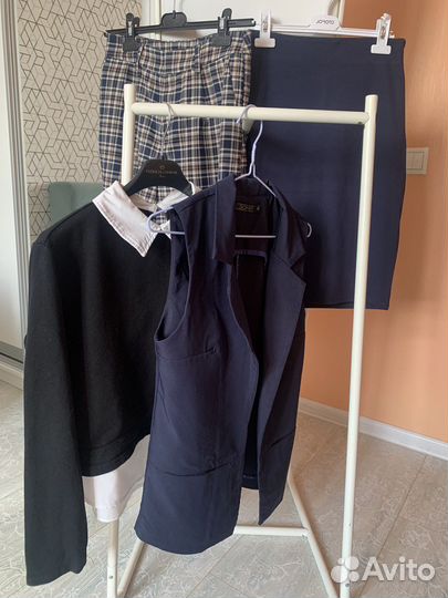 Одежда для школы на девочку 152,158