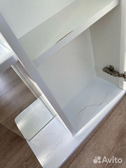 Зеркало шкаф для ванной бу