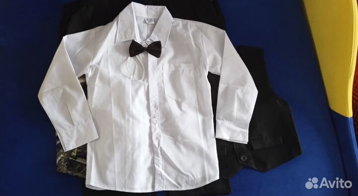 Новые костюмы тройка для мальчика