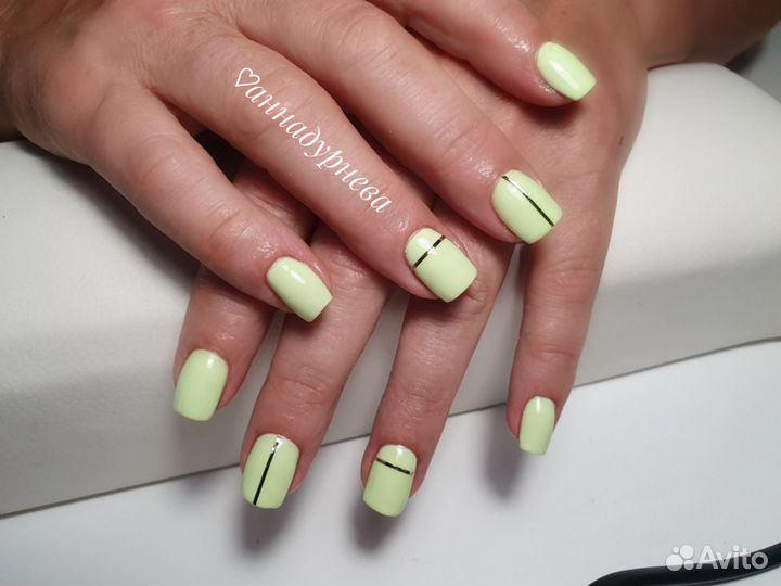 Маникюр, педикюр. Брови