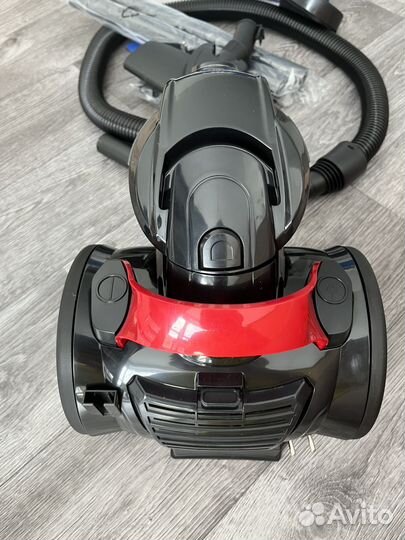Новый пылесос