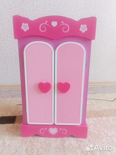 Шкаф для кукольной одежды деревянный