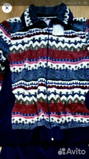 Новый спортивный костюм. велюр