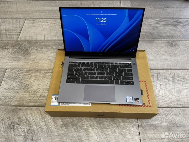 Huawei Matebook d14