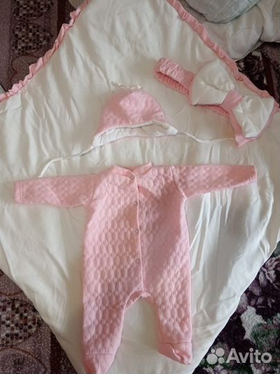 Комплект на выписку для девочки (холодная весна)