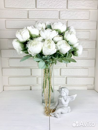 Пионы искусственные декоративные белые