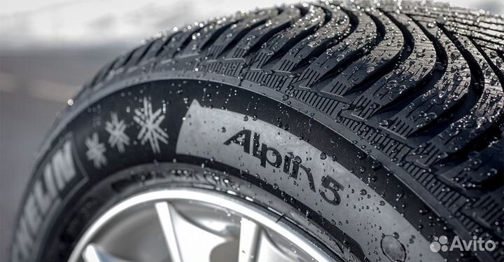 Michelin Alpin 5 225/55 R17 97H