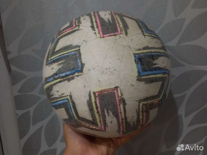 Футбольный мяч adidas лига чемпионов 2020 г