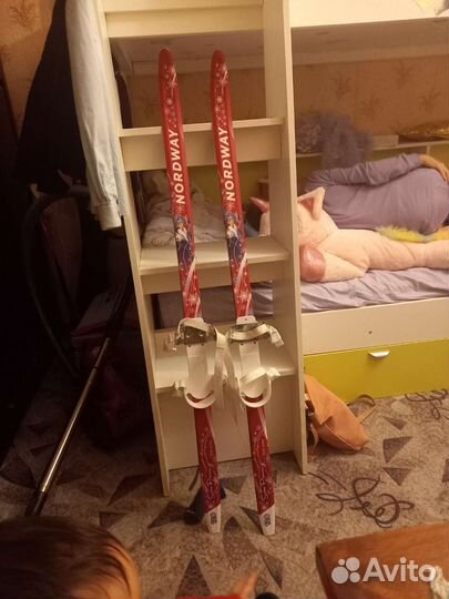 Лыжи беговые детские 120 см