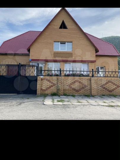 Коттедж 266,8 м² на участке 10,3 сот.