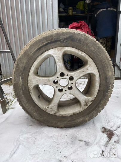 Nokian Tyres Hakkapeliitta 1 255/55 R18