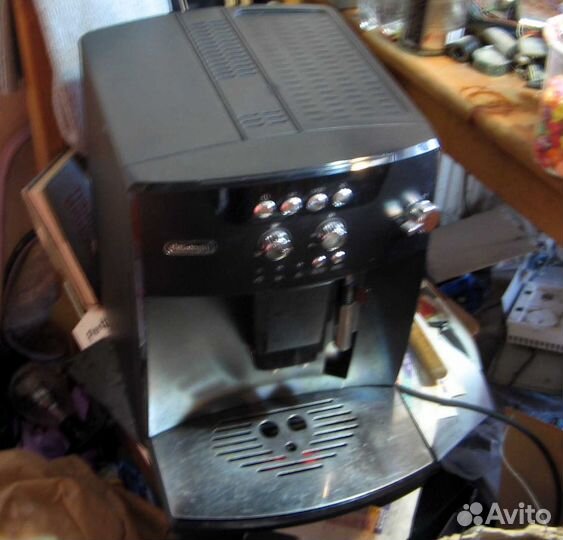 Кофемашина delonghi