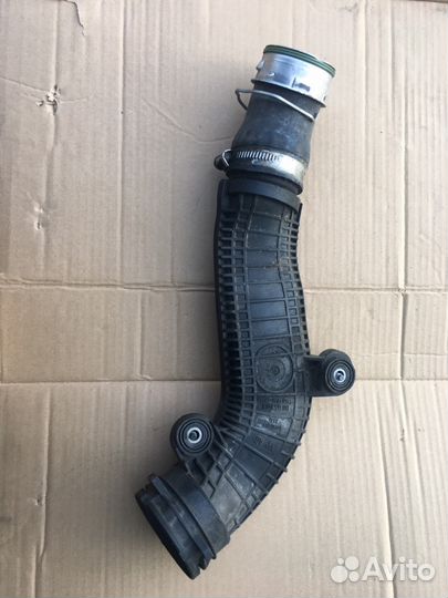 1k0145840r VW,Skoda,Audi патрубок Интеркуллера