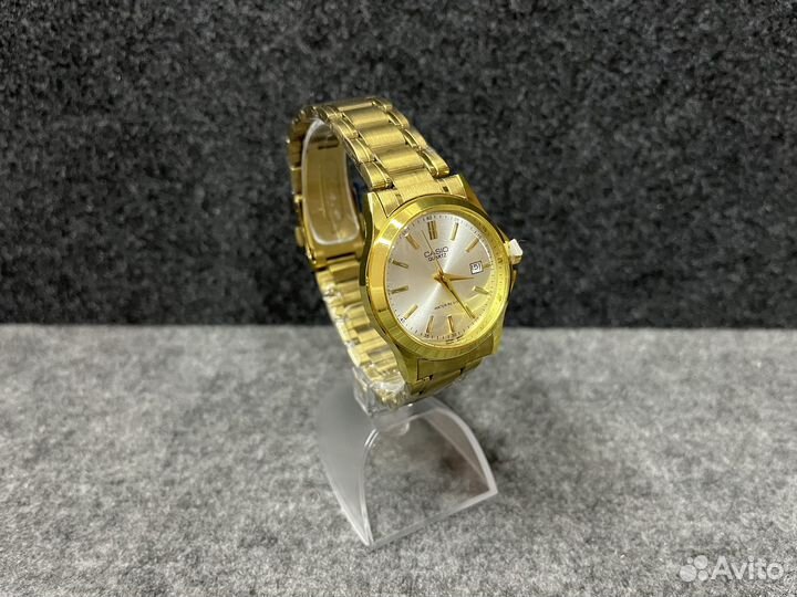 Часы casio новые