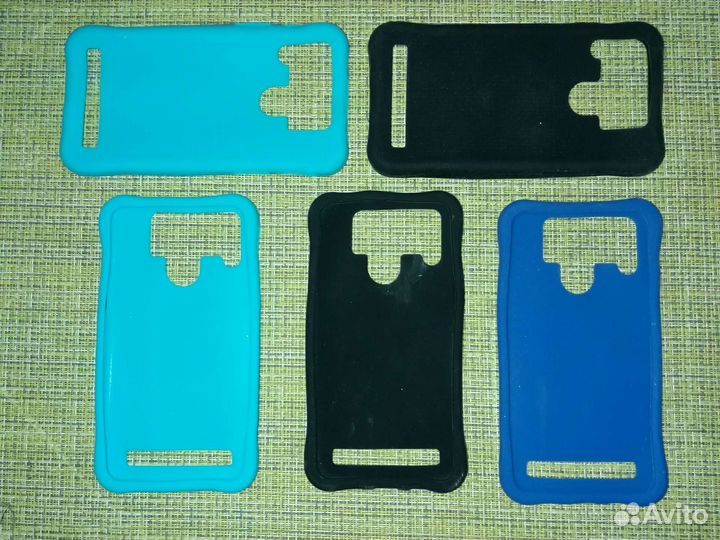 Чехол на телефон