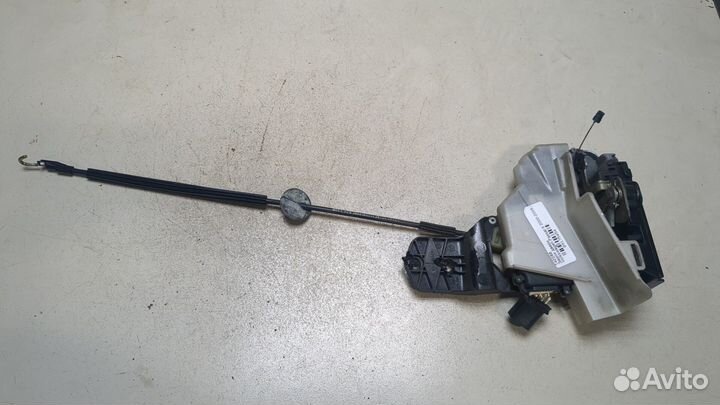 Замок двери Volkswagen Passat 5, 2003