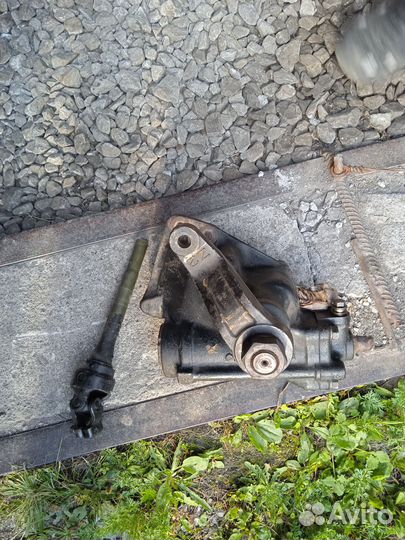 Рулевой редуктор Nissan Atlas