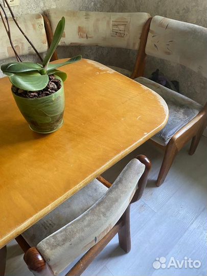 Кухонный уголок