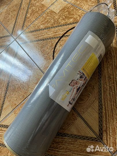 Коврик для йоги и фитнеса