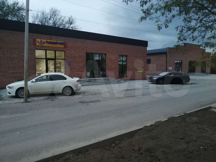 Торговая площадь, 370 м²