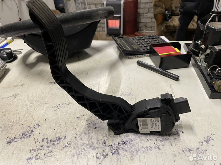 Педаль газа 1601 CV Citroen-Peugeot