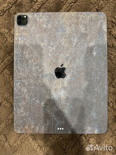 iPad pro 12.9 2020 256gb