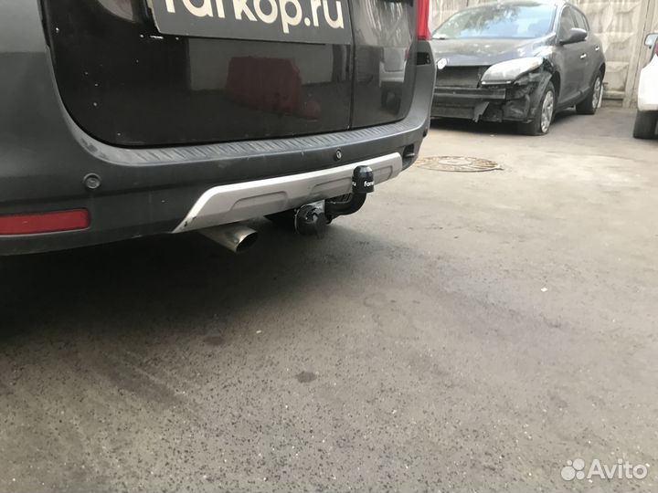 Фаркоп Лидер Плюс для LADA Largus (вкл. cross) 201