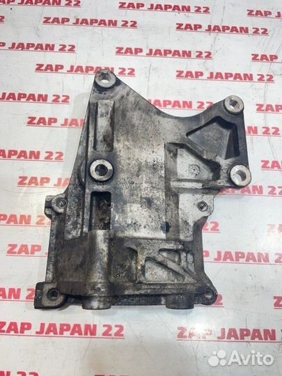 Кронштейн крепления компрессора кондиционера